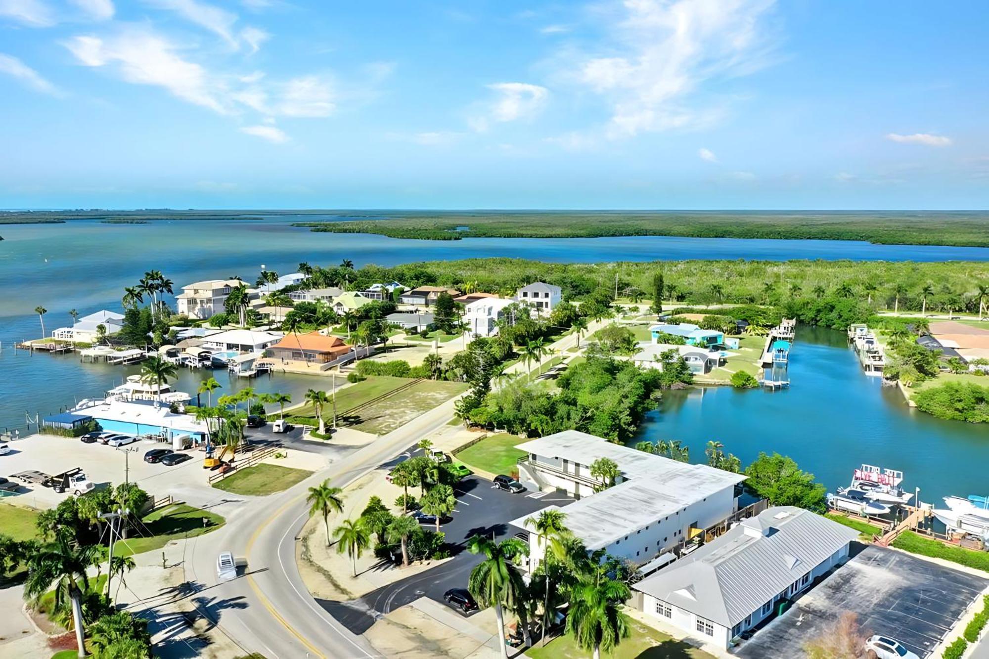 Waterfront - Isles Of Capri - Island Retreat - Marco Island - Naples Apartamento Exterior foto